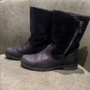 Sorel Black zip fold over Emilie Boot